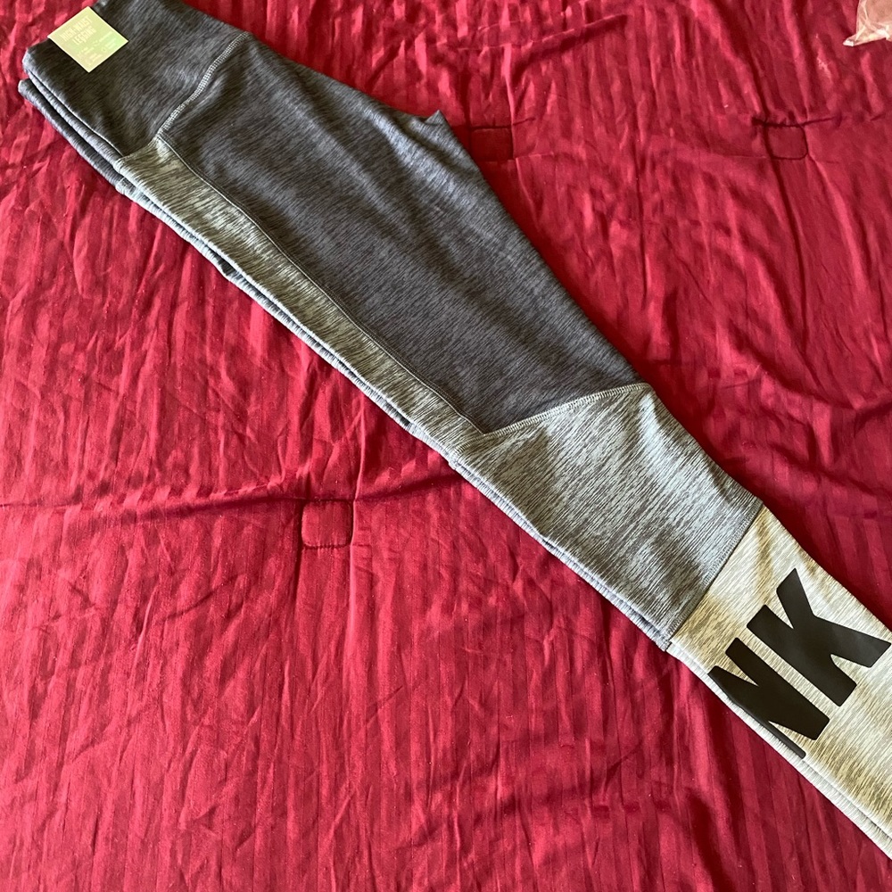 NWT Victoria’s Secret Ultimate legging XS